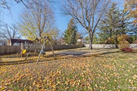 Tiny photo for 1106 W Highland Avenue, Elgin, IL 60123 (MLS # 12516803)
