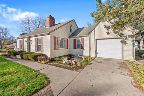 Tiny photo for 1106 W Highland Avenue, Elgin, IL 60123 (MLS # 12516803)