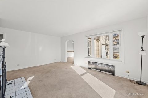 Tiny photo for 1106 W Highland Avenue, Elgin, IL 60123 (MLS # 12516803)