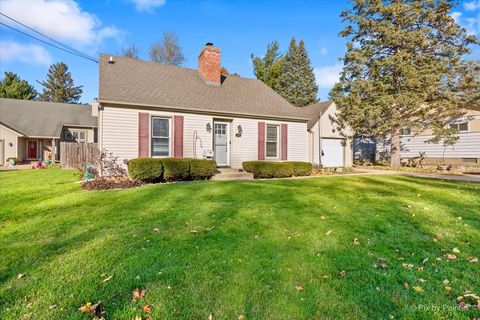 Tiny photo for 1106 W Highland Avenue, Elgin, IL 60123 (MLS # 12516803)