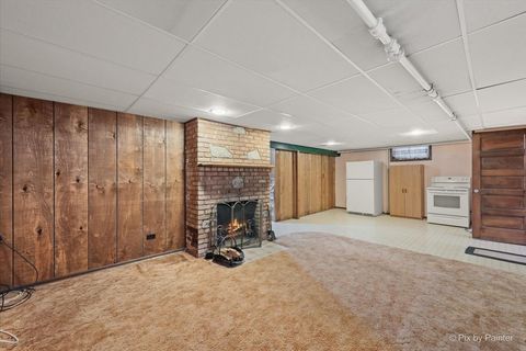 Tiny photo for 1106 W Highland Avenue, Elgin, IL 60123 (MLS # 12516803)