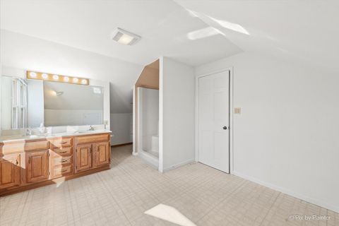 Tiny photo for 1106 W Highland Avenue, Elgin, IL 60123 (MLS # 12516803)