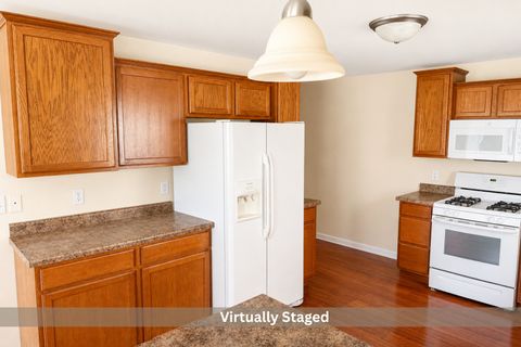 Tiny photo for 1705 W River Street #B, Dixon, IL 61021 (MLS # 12641384)