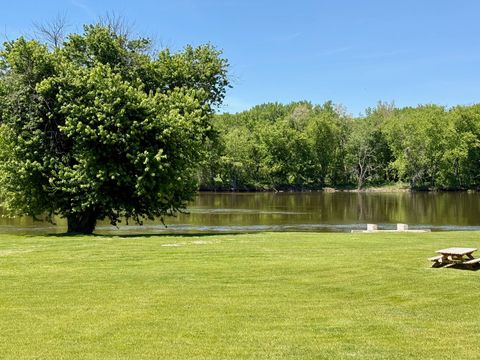 Tiny photo for 1705 W River Street #B, Dixon, IL 61021 (MLS # 12641384)