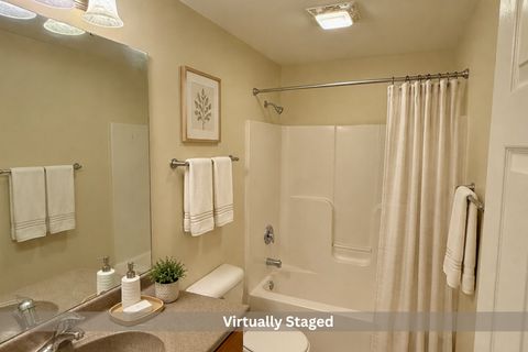 Tiny photo for 1705 W River Street #B, Dixon, IL 61021 (MLS # 12641384)