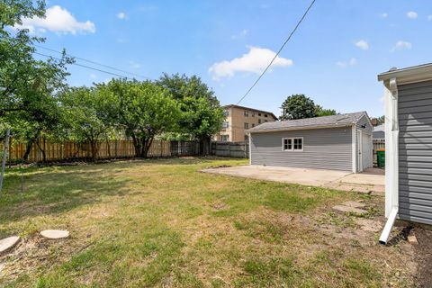 Tiny photo for 1650 Marquette Road, Joliet, IL 60435 (MLS # 12695857)