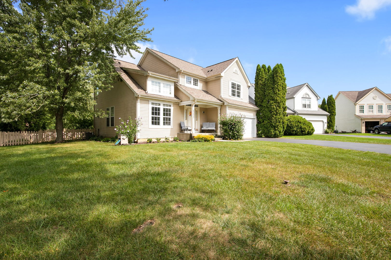 6233 Formoor Lane