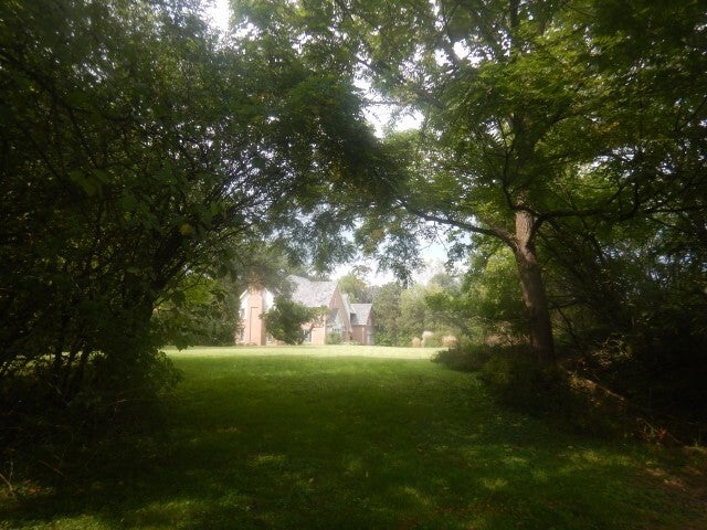60 Hillburn Lane