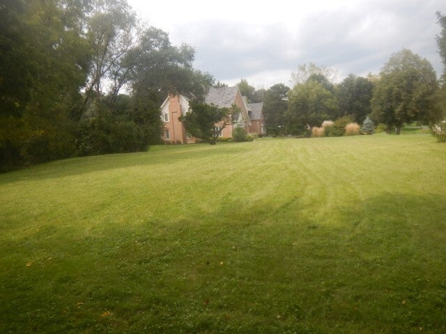 60 Hillburn Lane