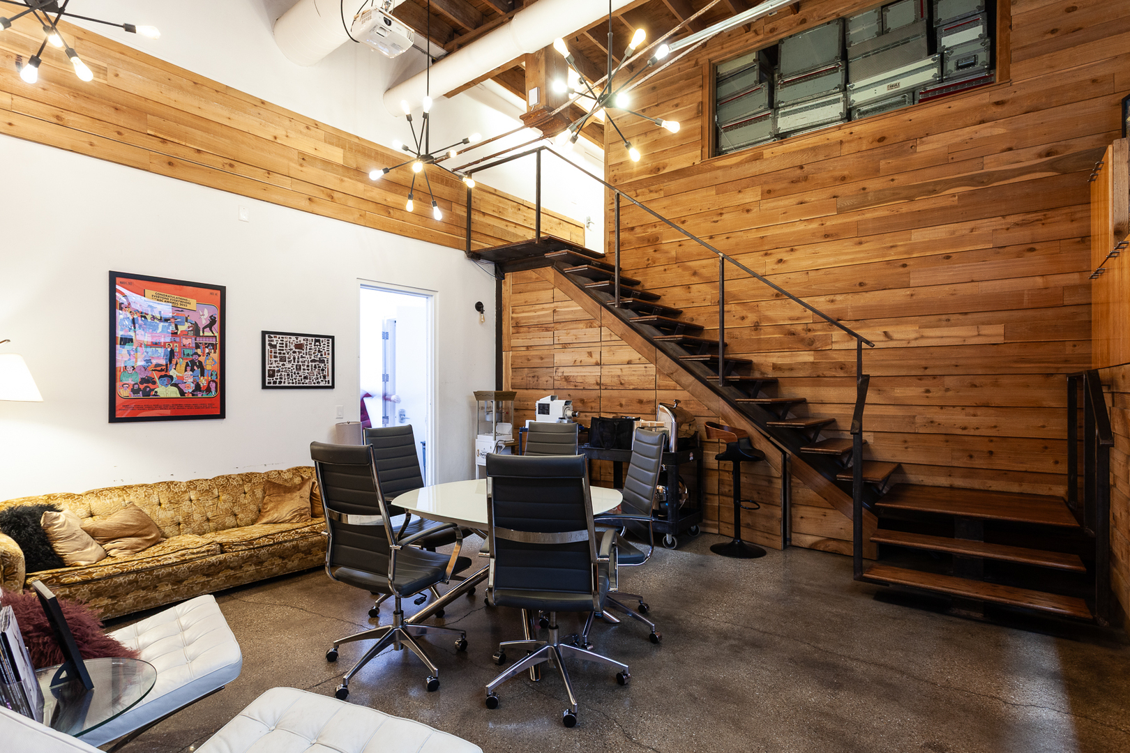 2425 W 14th Street