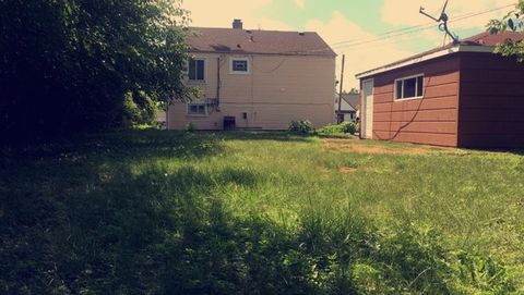 A home in MELROSE PARK