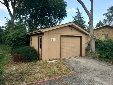 Tiny photo for 7826 Dunham Road, Downers Grove, IL 60516 (MLS # 12715424)