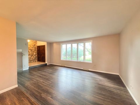 Tiny photo for 7826 Dunham Road, Downers Grove, IL 60516 (MLS # 12715424)