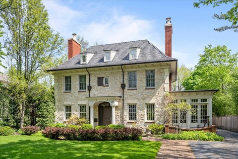 Photo of 127 Glenwood Avenue, Winnetka, IL 60093 (MLS # 12637128)