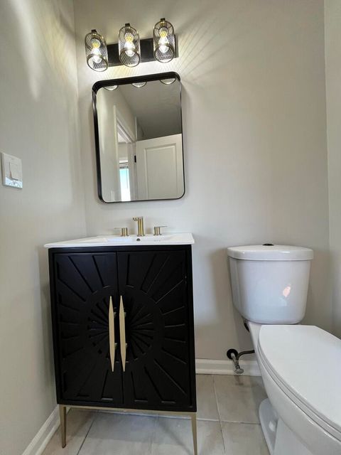 Tiny photo for 314 Lathrop Avenue #402, Forest Park, IL 60130 (MLS # 12595025)