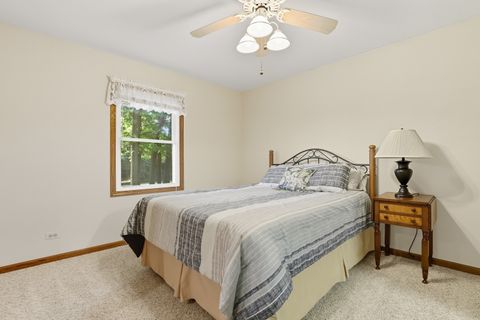 Tiny photo for 764 Leslie Lane, Frankfort, IL 60423 (MLS # 12516237)