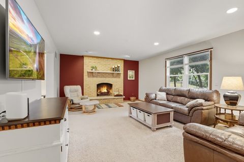 Tiny photo for 764 Leslie Lane, Frankfort, IL 60423 (MLS # 12516237)