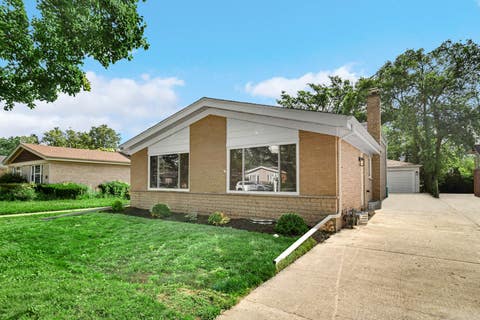 Photo of 548 Leamington Avenue, Wilmette, IL 60091 (MLS # 12720903)
