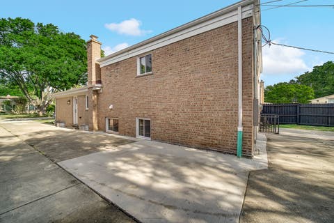 Tiny photo for 548 Leamington Avenue, Wilmette, IL 60091 (MLS # 12720903)
