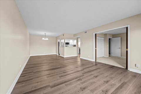 Tiny photo for 13000 W Heiden Circle #3105, Lake Bluff, IL 60044 (MLS # 12695332)