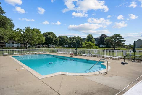 Tiny photo for 13000 W Heiden Circle #3105, Lake Bluff, IL 60044 (MLS # 12695332)