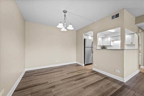 Tiny photo for 13000 W Heiden Circle #3105, Lake Bluff, IL 60044 (MLS # 12695332)