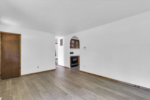 Tiny photo for 1103 Austin Drive, Urbana, IL 61802 (MLS # 12559651)