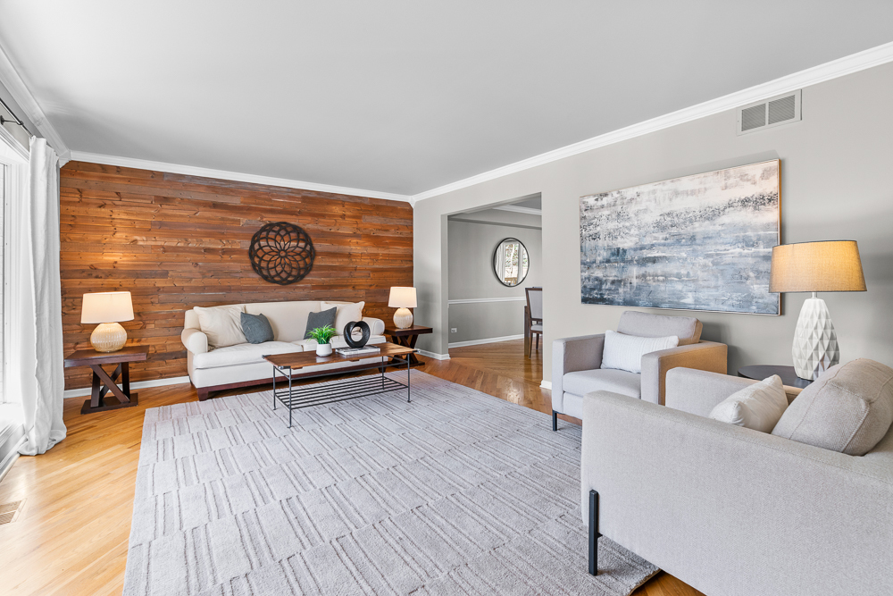 2450 Tanglewood Drive