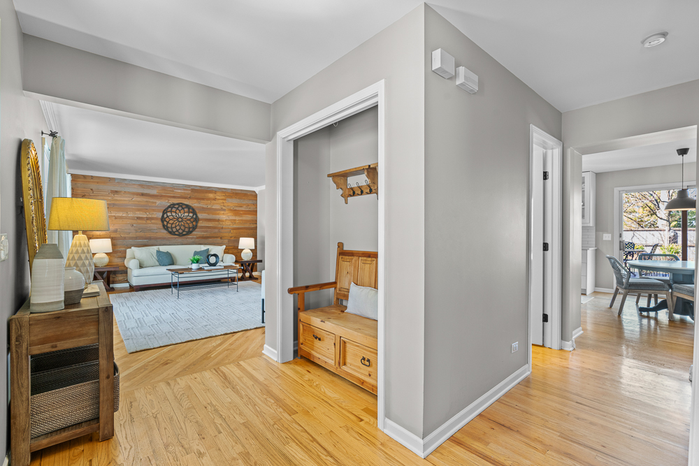 2450 Tanglewood Drive