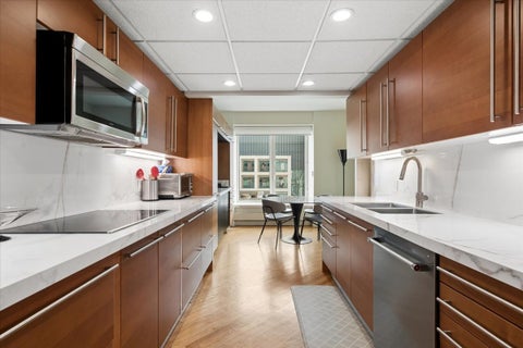 Tiny photo for 161 E Chicago Avenue #26B, Chicago, IL 60611 (MLS # 12763501)