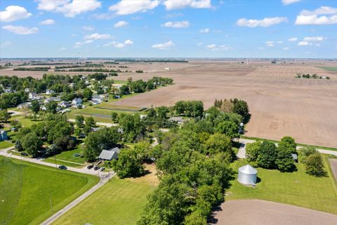 Tiny photo for 501 N State Street, Bellflower, IL 62174 (MLS # 12615767)