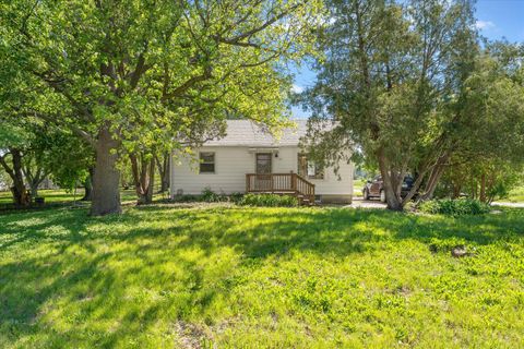 Tiny photo for 501 N State Street, Bellflower, IL 62174 (MLS # 12615767)