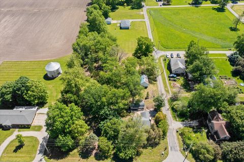 Tiny photo for 501 N State Street, Bellflower, IL 62174 (MLS # 12615767)