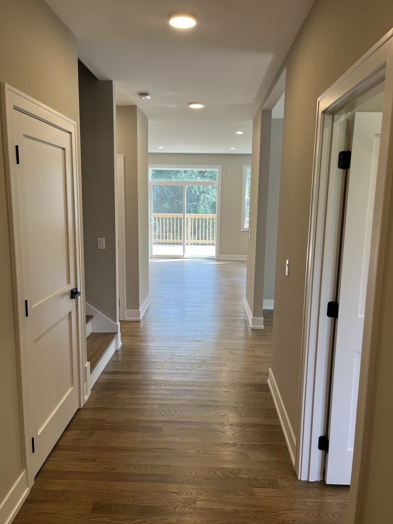 1029 Oxford Street