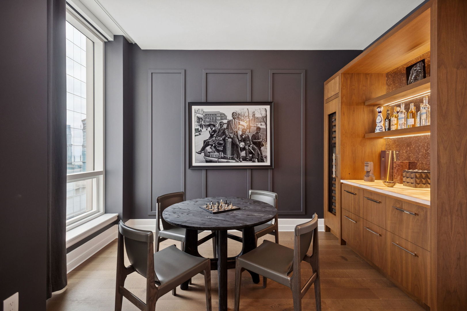 Chicago, Illinois 60611, United States, 3 Bedrooms Bedrooms, ,4 BathroomsBathrooms,Residential,Active,197761