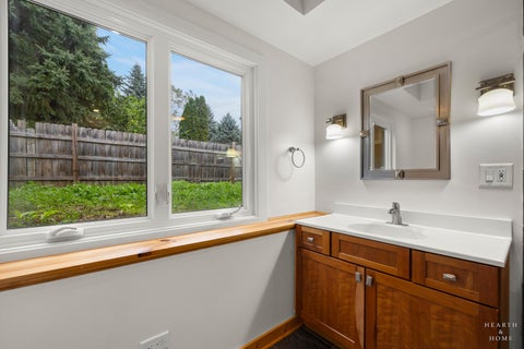 Tiny photo for 11610 Brittany Court, Spring Grove, IL 60081 (MLS # 12768012)