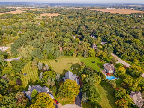 Tiny photo for 11610 Brittany Court, Spring Grove, IL 60081 (MLS # 12768012)