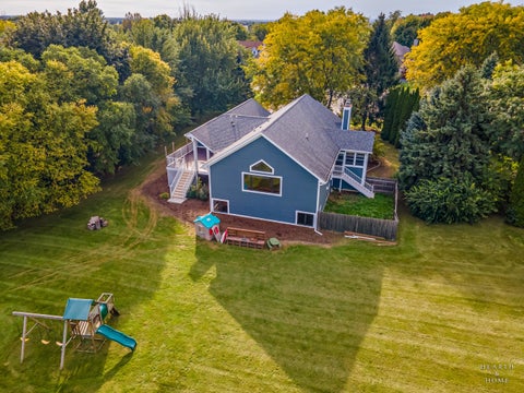 Tiny photo for 11610 Brittany Court, Spring Grove, IL 60081 (MLS # 12768012)