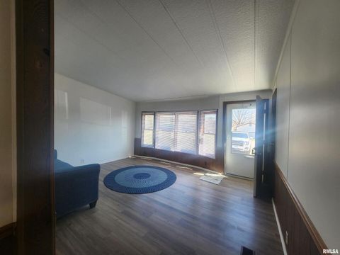 Tiny photo for 10553 Torrance Road, Carbondale, IL 62901 (MLS # EB457206)