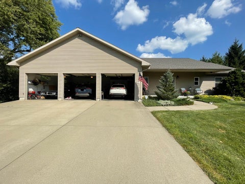 Tiny photo for 1906 Avenue D, Sterling, IL 61081 (MLS # 12769414)