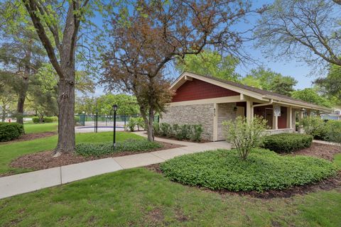 Tiny photo for 1147 Middlebury Lane #A2, Wheeling, IL 60090 (MLS # 12631065)