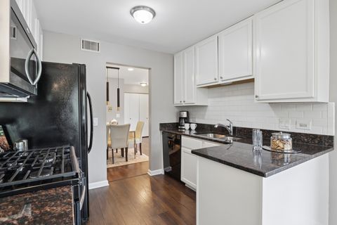 Tiny photo for 1147 Middlebury Lane #A2, Wheeling, IL 60090 (MLS # 12631065)