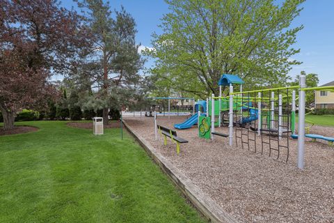 Tiny photo for 1147 Middlebury Lane #A2, Wheeling, IL 60090 (MLS # 12631065)