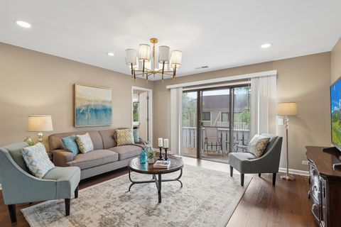 Tiny photo for 1147 Middlebury Lane #A2, Wheeling, IL 60090 (MLS # 12631065)