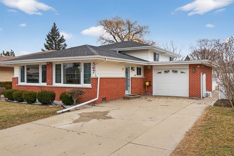 567 Bedford Lane Des Plaines IL 60016