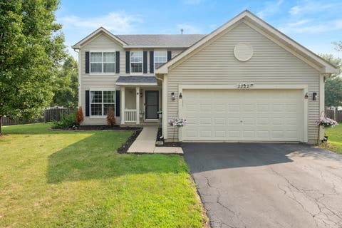 Photo of 2222 Lynn Court, Montgomery, IL 60538 (MLS # 12710415)
