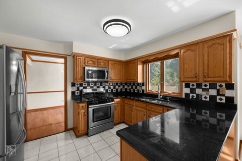 Tiny photo for 1408 Juliet Lane, Libertyville, IL 60048 (MLS # 12522805)
