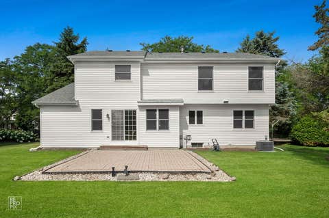 Tiny photo for 1408 Juliet Lane, Libertyville, IL 60048 (MLS # 12522805)