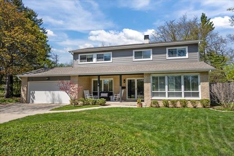 Photo of 943 Marvell Lane, Highland Park, IL 60035 (MLS # 12617937)