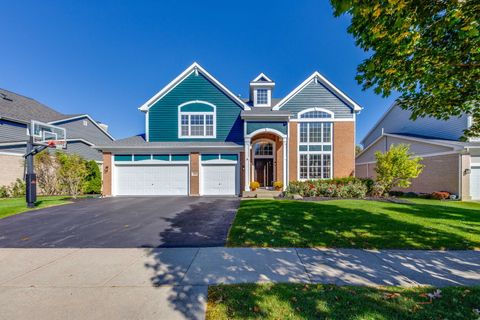 Photo of 608 Sycamore Street, Vernon Hills, IL 60061 (MLS # 12495566)